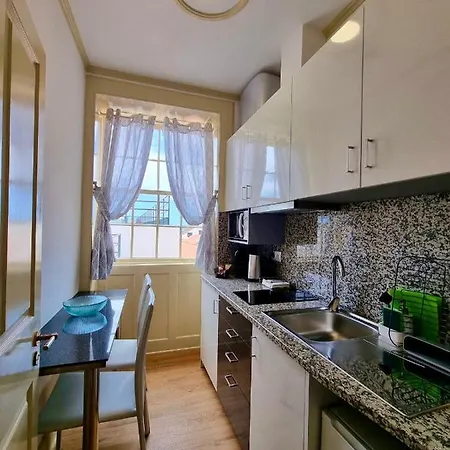 Apartment Carreira Harbour View Free Parking In Heart Funchal (Madeira)