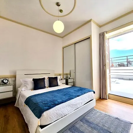 Carreira Harbour View Free Parking In Heart Apartment Funchal (Madeira)