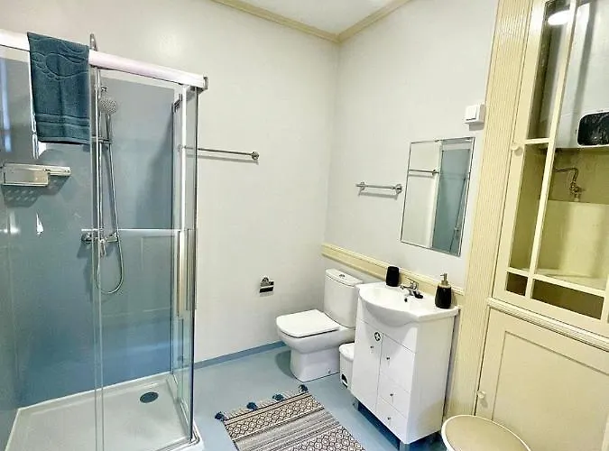 Carreira Harbour View Free Parking In Heart * Funchal (Madeira)