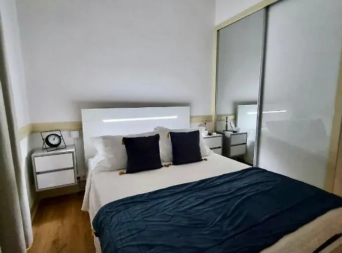 Carreira Harbour View Free Parking In Heart